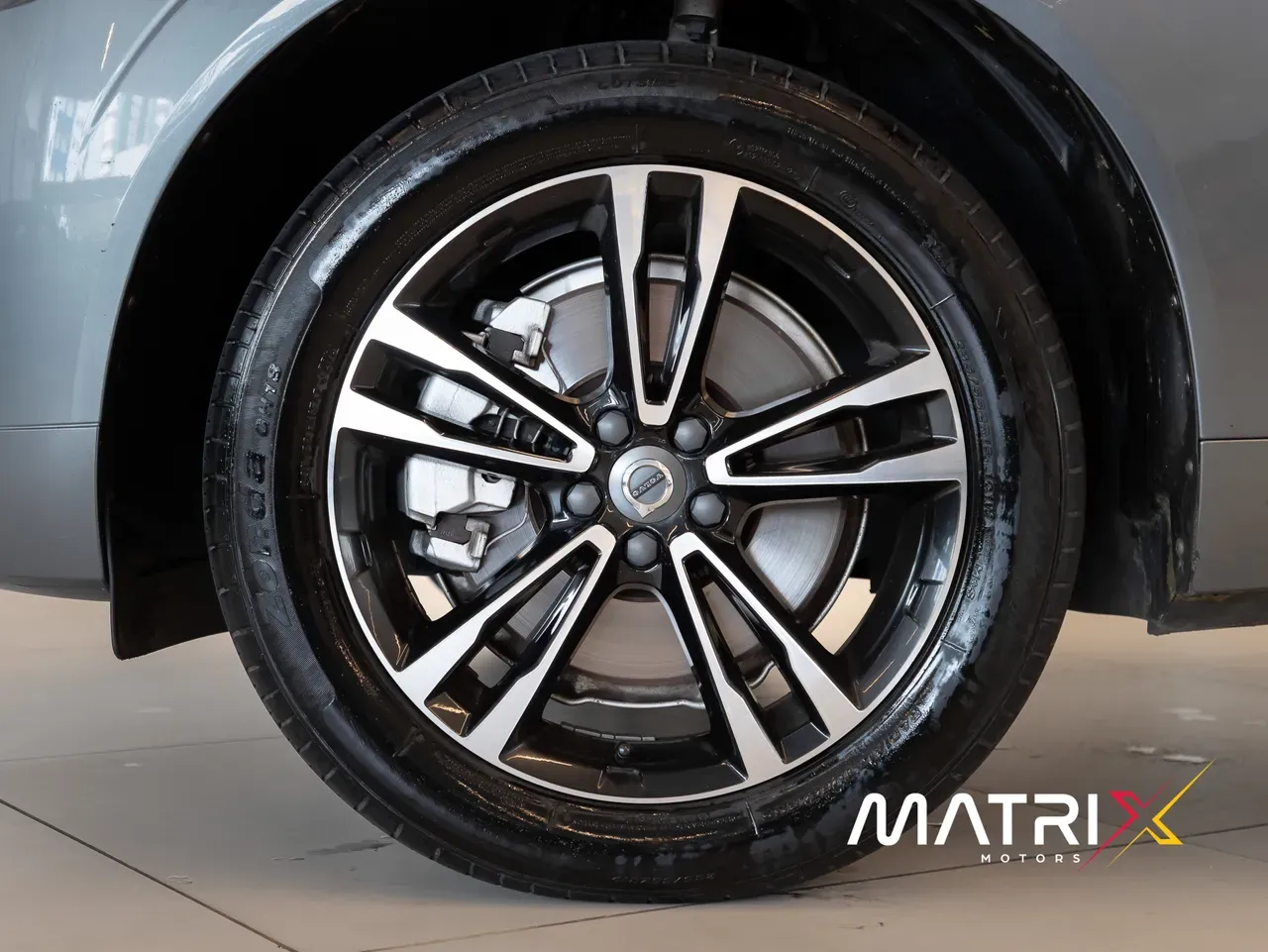 Volvo Xc60 - Miniatura 3