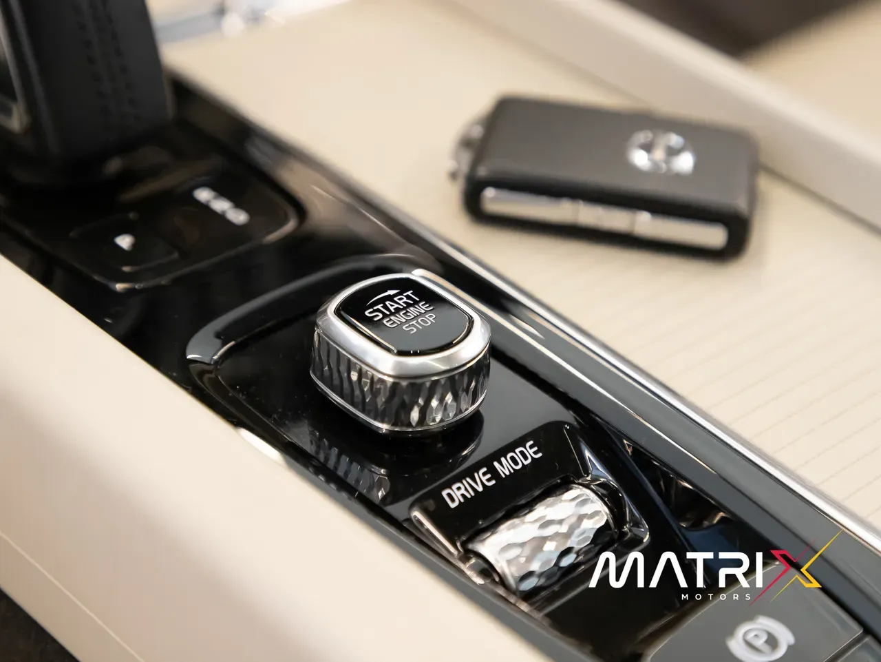 Volvo Xc60 - Miniatura 11