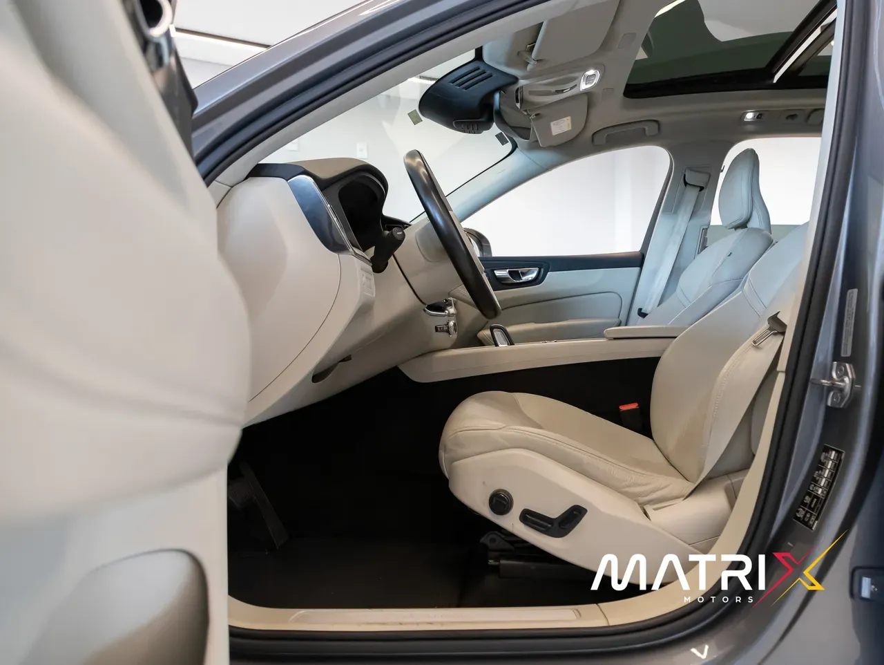 Volvo Xc60 - Miniatura 14