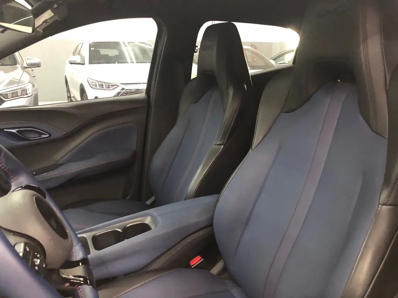 BYD Dolphin Mini - Miniatura 8