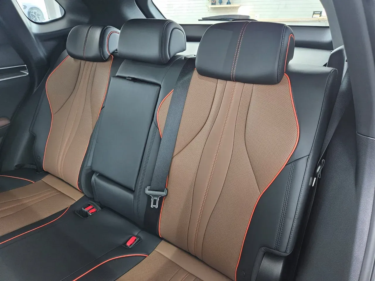 BYD Song Plus Dm-i Plug-in Hybrid - Miniatura 11