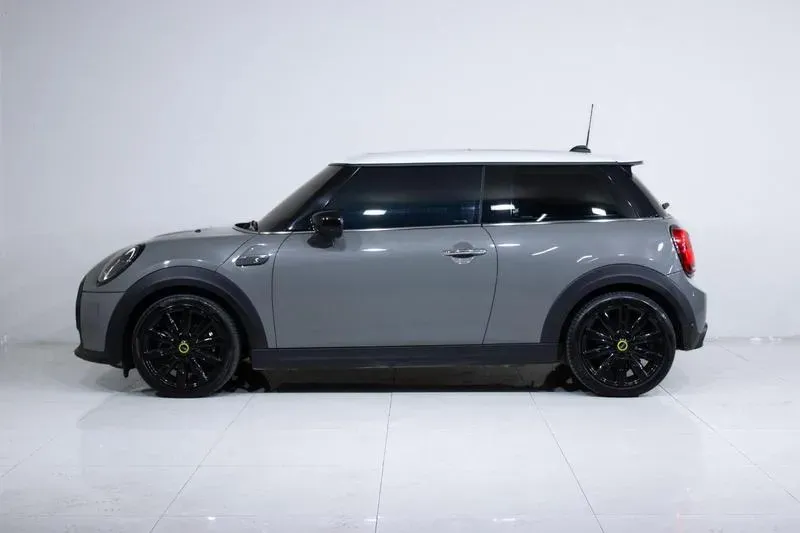 Mini CooperSE - Miniatura 11