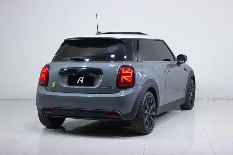 Mini CooperSE - Miniatura 14