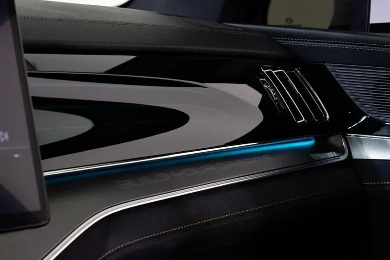 BYD Tang - Miniatura 10