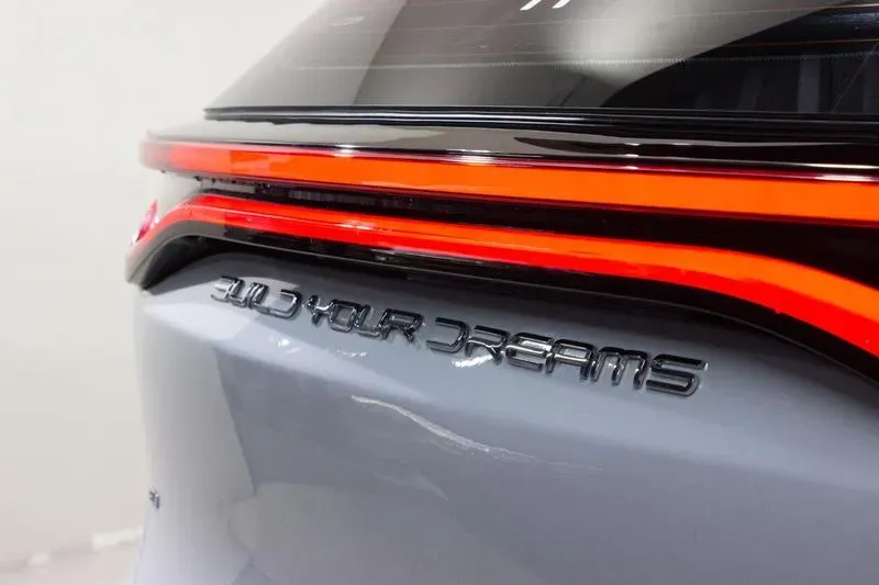 BYD Tang - Miniatura 13