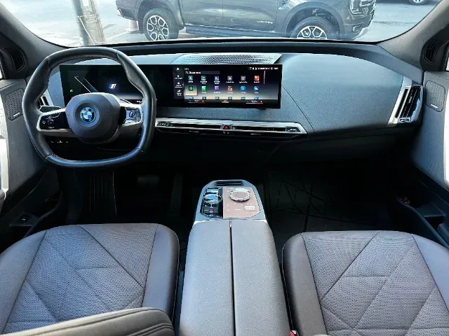 BMW Ix - Miniatura 7