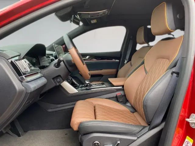 BYD Tang - Miniatura 7