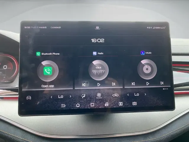 BYD Tang - Miniatura 8