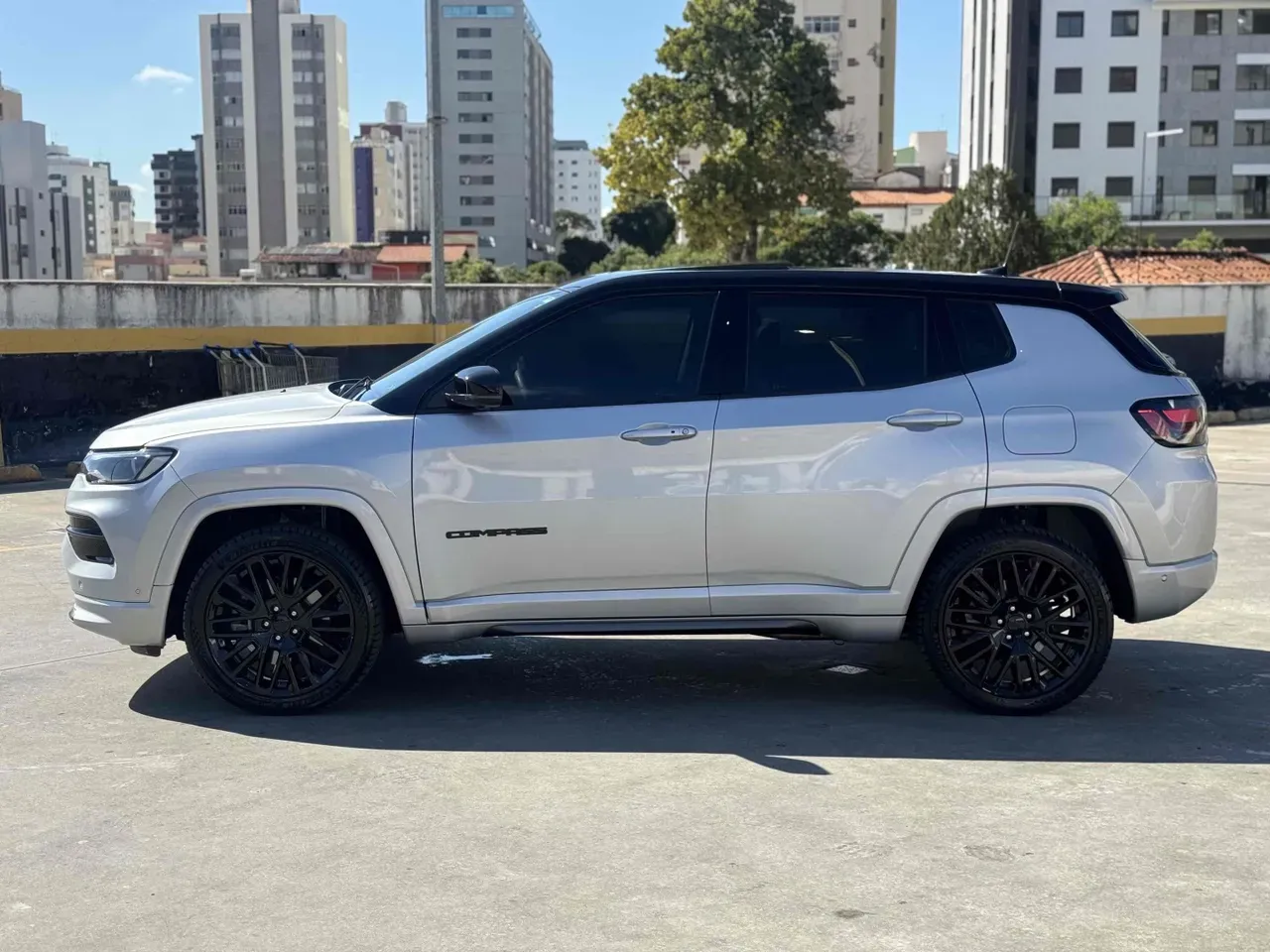 Jeep Compass 4xe Plug-in Hybrid - Miniatura 9