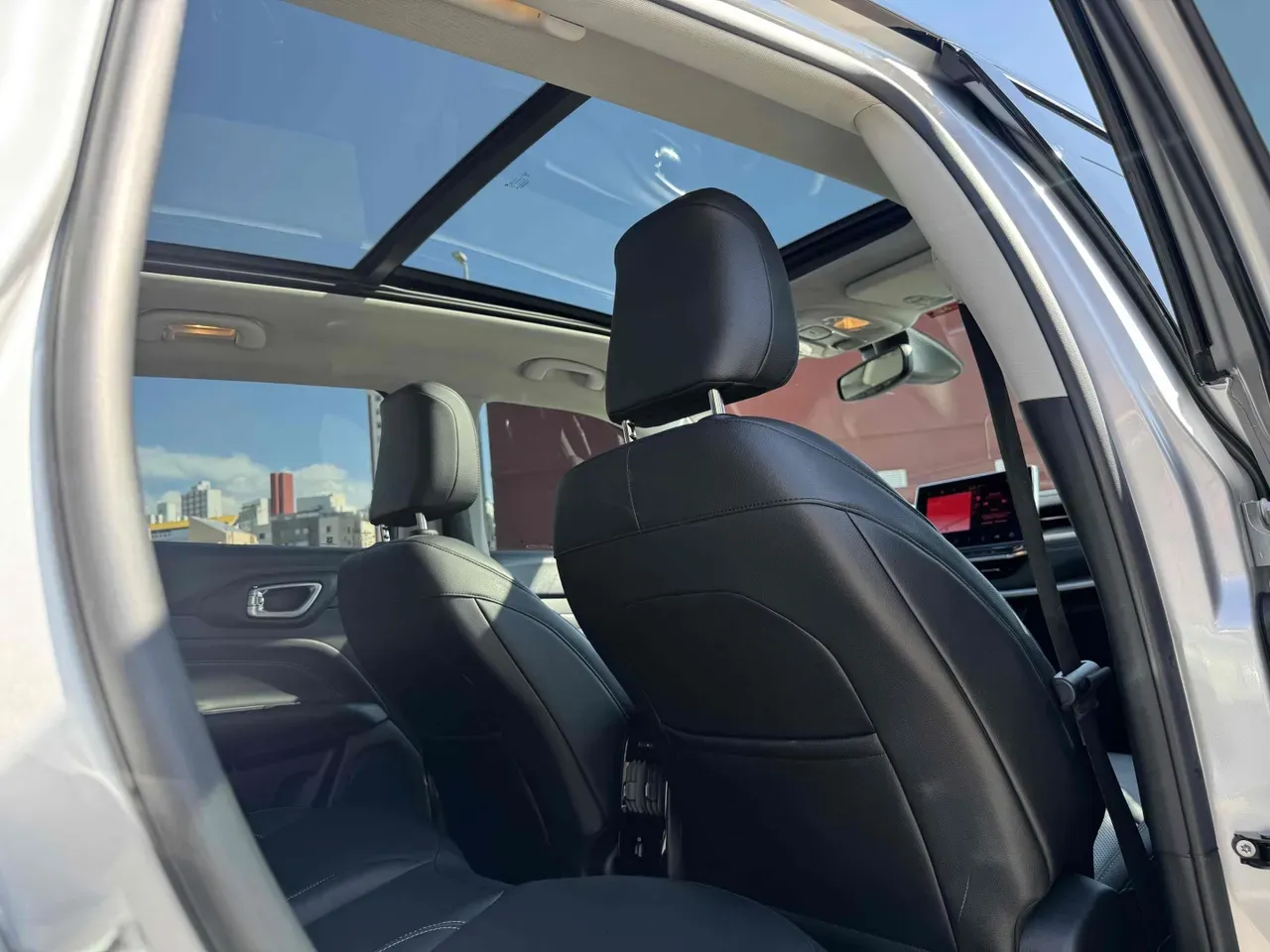 Jeep Compass 4xe Plug-in Hybrid - Miniatura 16