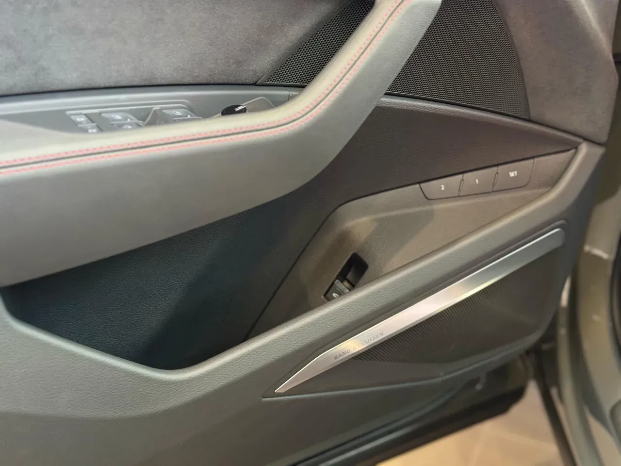 Audi Q8 E-tron - Miniatura 14