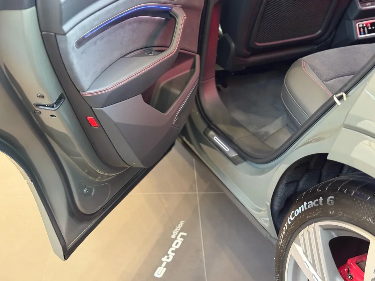 Audi Q8 E-tron - Miniatura 16