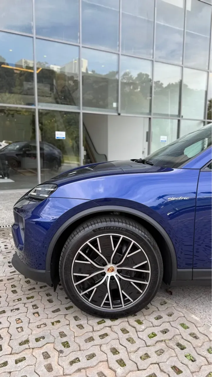 Porsche Macan - Miniatura 4