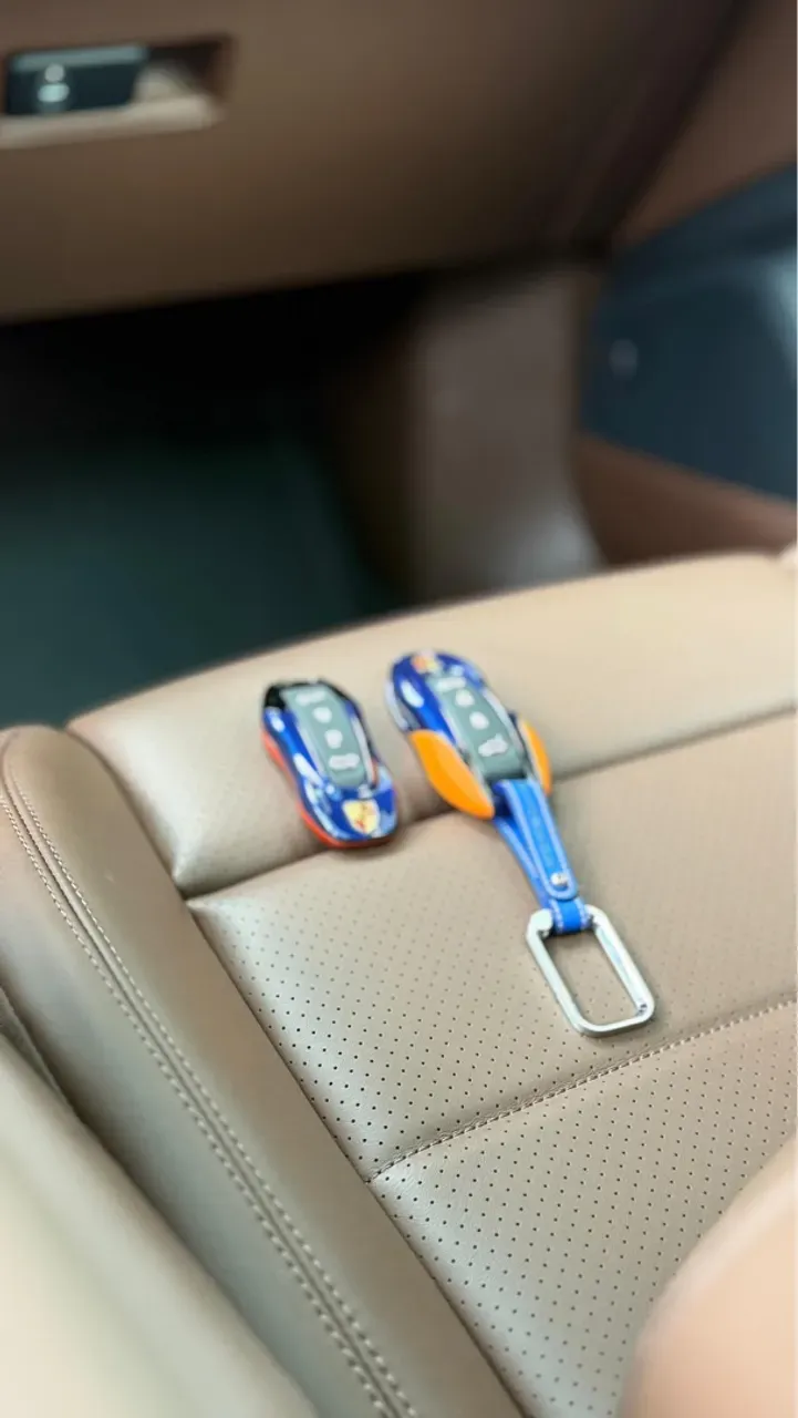 Porsche Macan - Miniatura 12