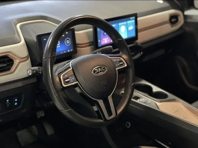 JAC E-JS1 - Miniatura 4