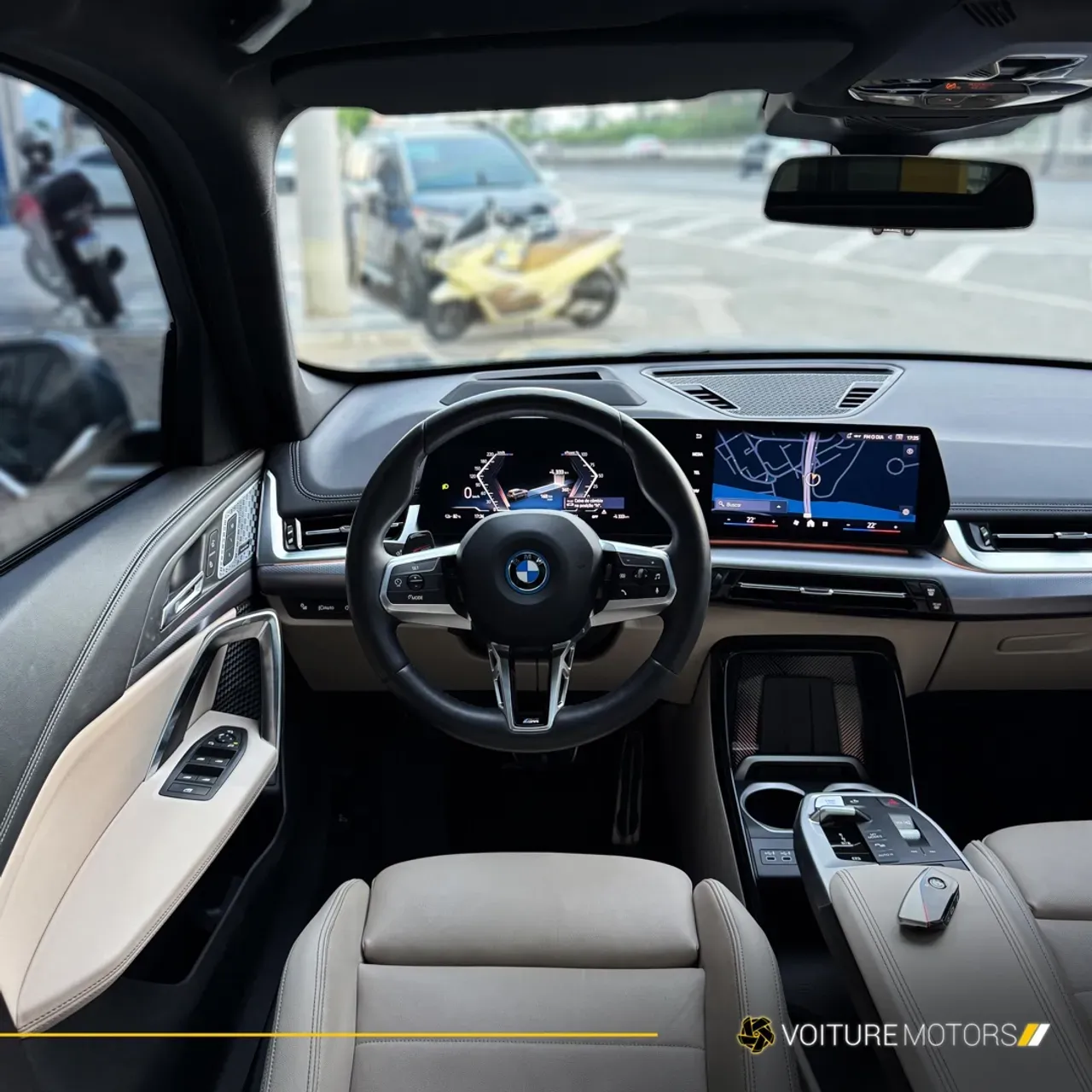 BMW IX1 - Miniatura 12