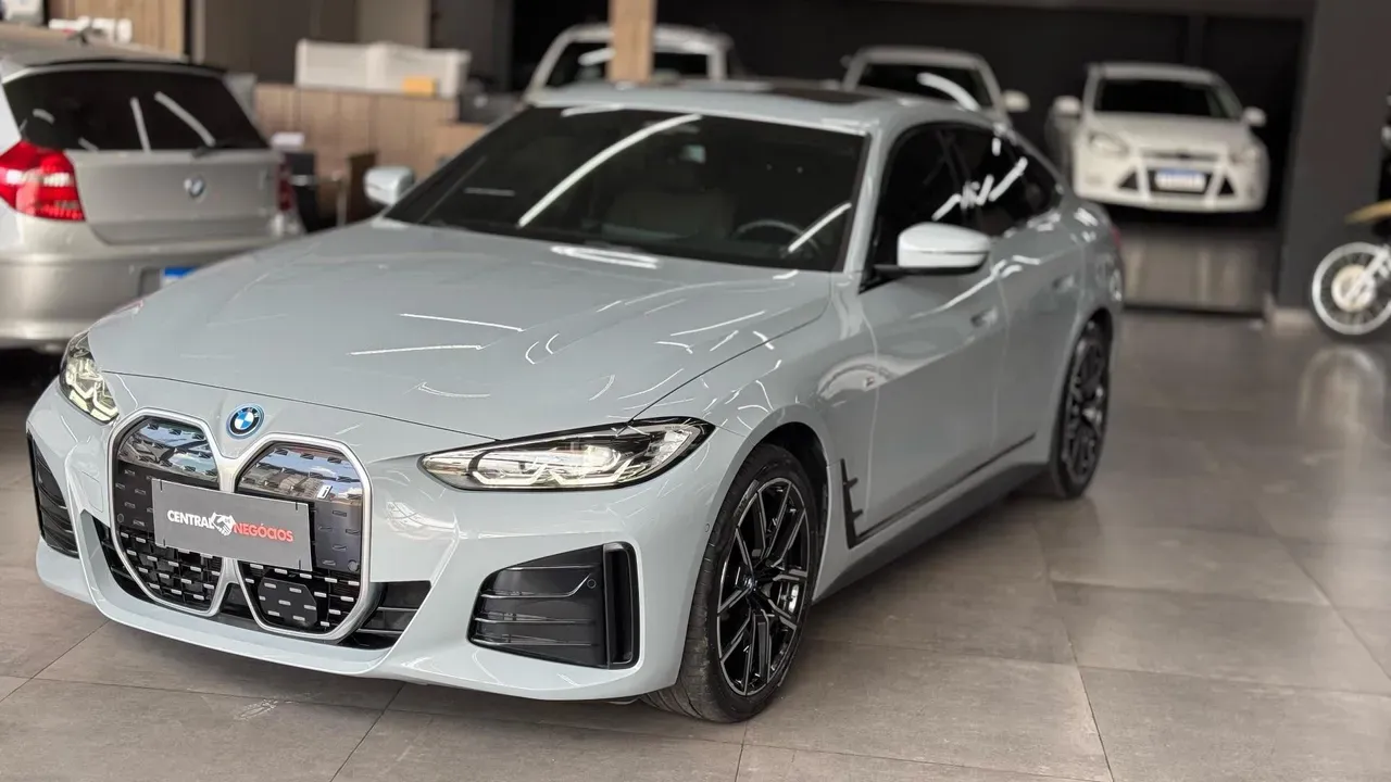 Foto de um bmw i4