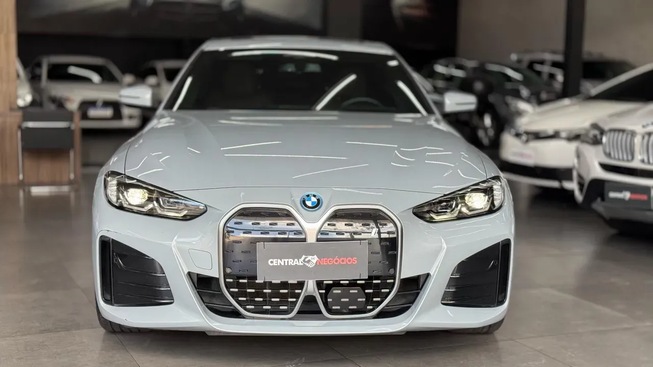 BMW I4 - Miniatura 3