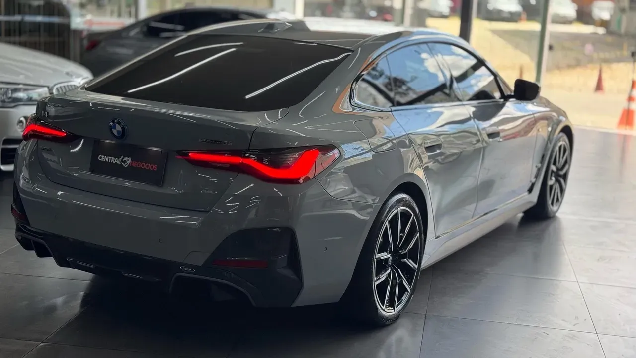 BMW I4 - Miniatura 6