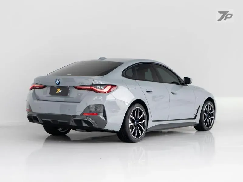 BMW I4 Edrive40 - Miniatura 12