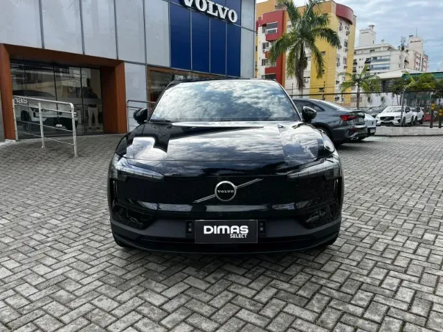 Volvo EX30