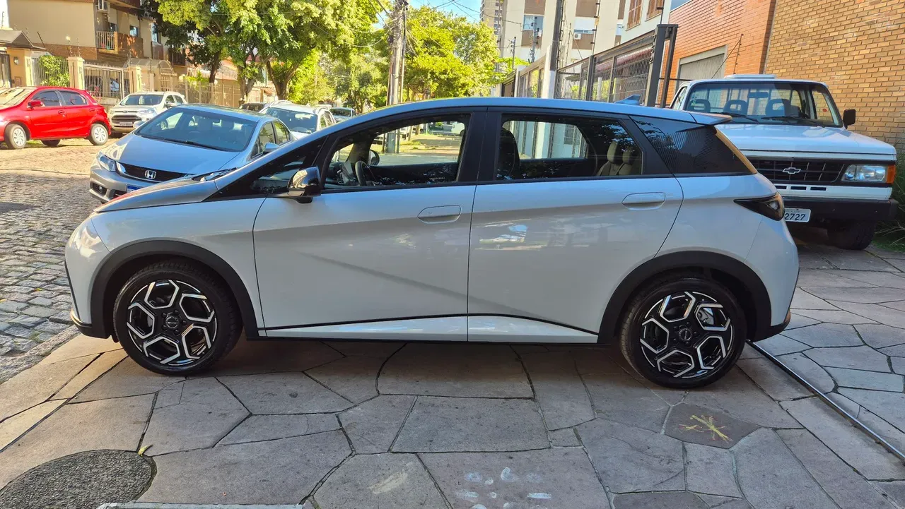 BYD Dolphin - Miniatura 4