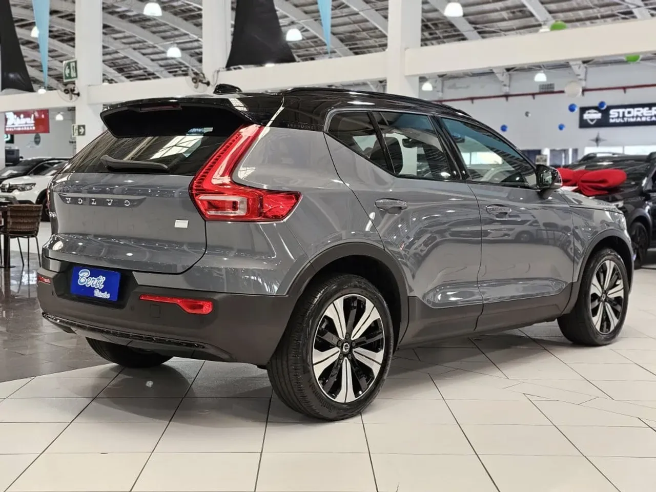 Volvo XC40 Recharge - Miniatura 7