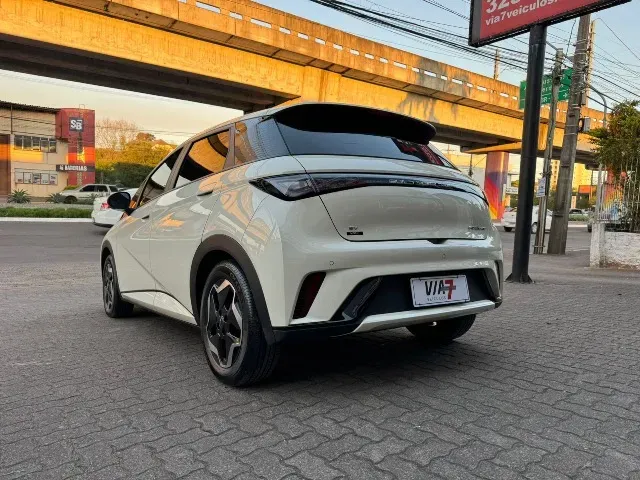 BYD Dolphin - Miniatura 5