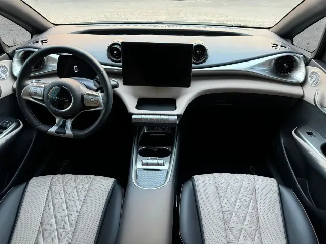 BYD Dolphin - Miniatura 10