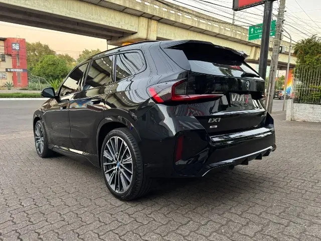 BMW IX1 - Miniatura 5