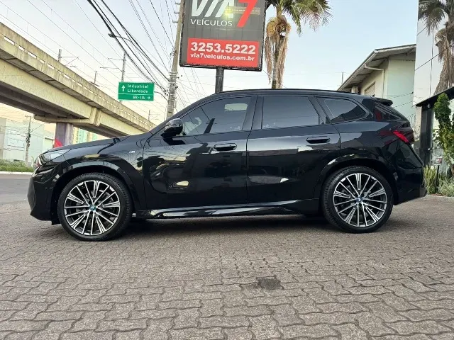 BMW IX1 - Miniatura 7
