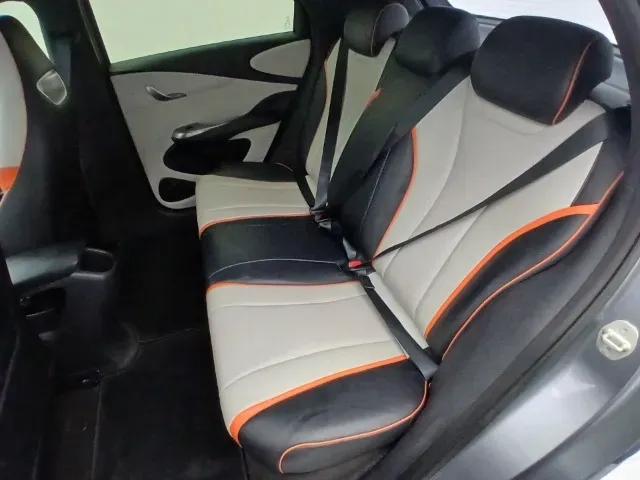 BYD Dolphin - Miniatura 10