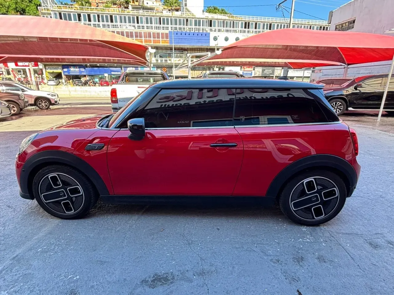 Mini CooperSE - Miniatura 2