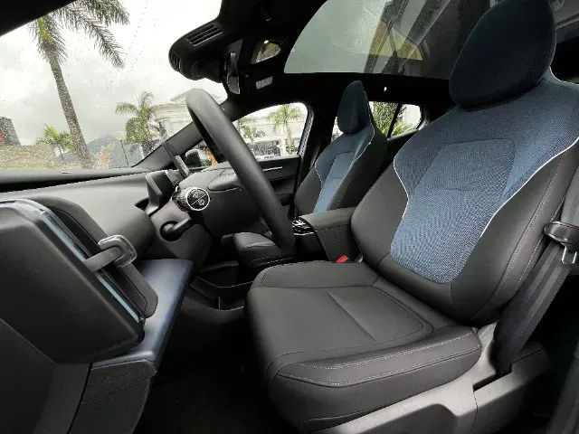 Volvo EX30 - Miniatura 10