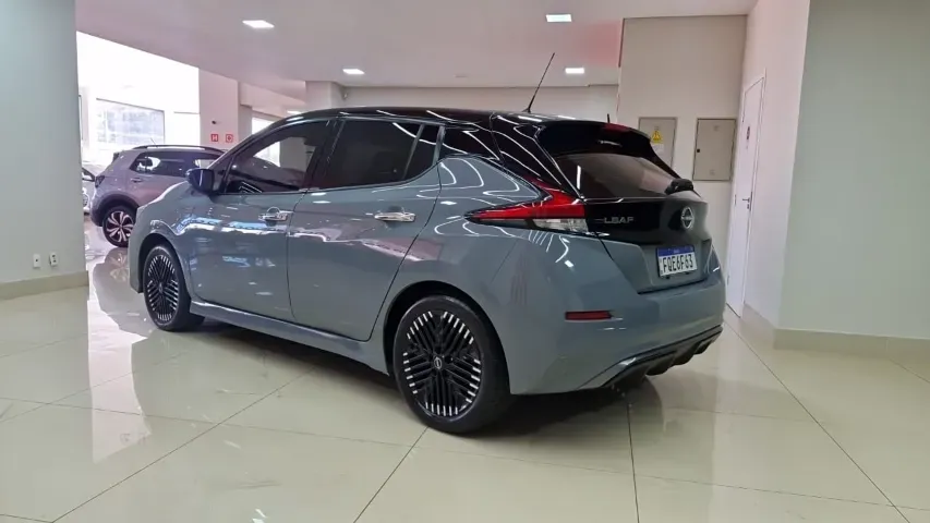 Nissan Leaf - Imagem 2