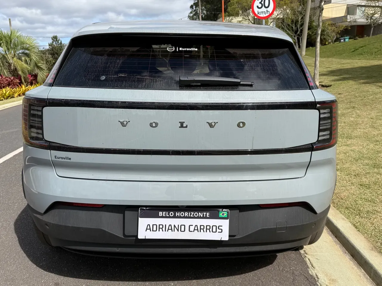 Volvo EX30 - Imagem 14