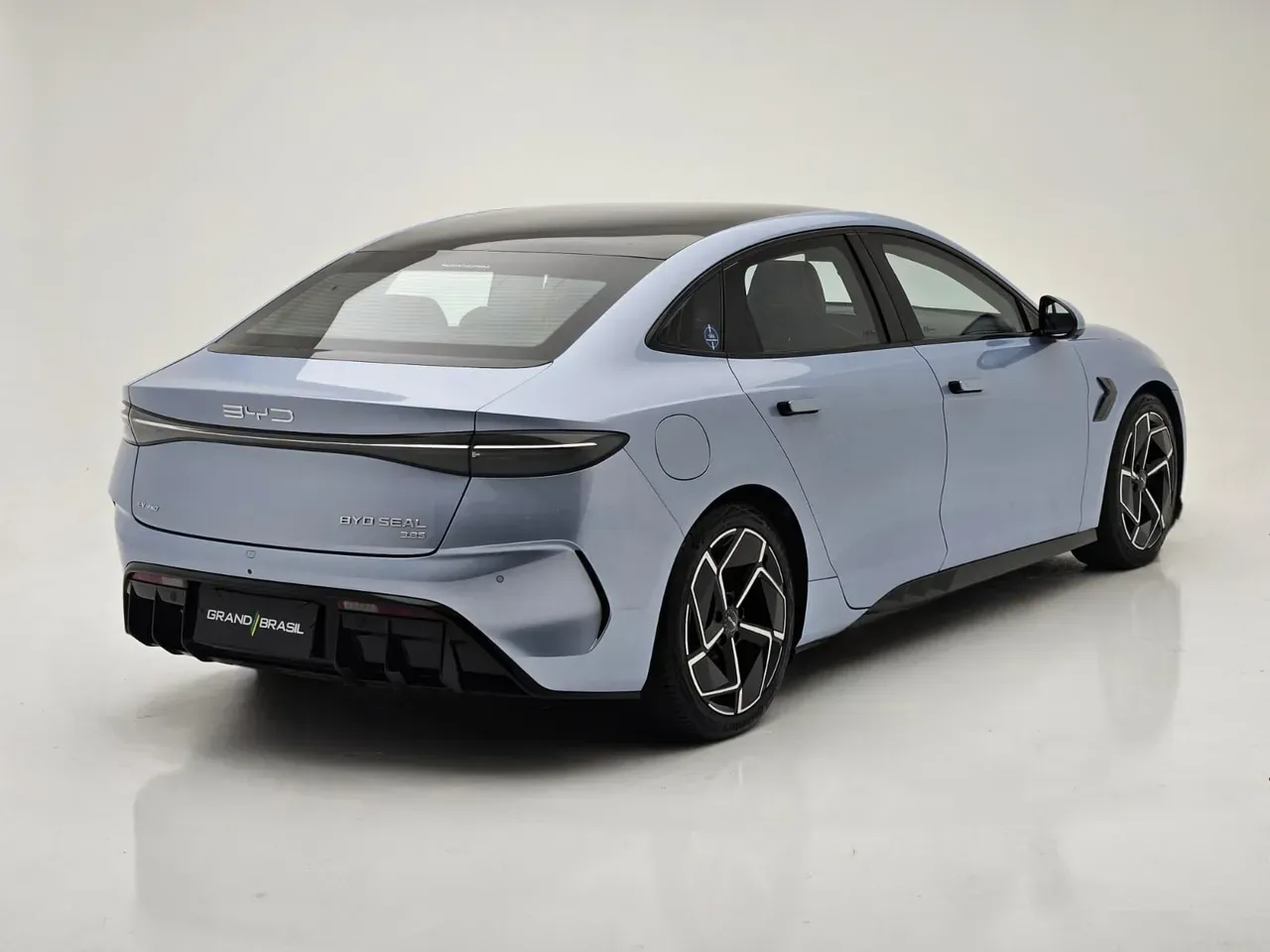 BYD Seal - Imagem 2