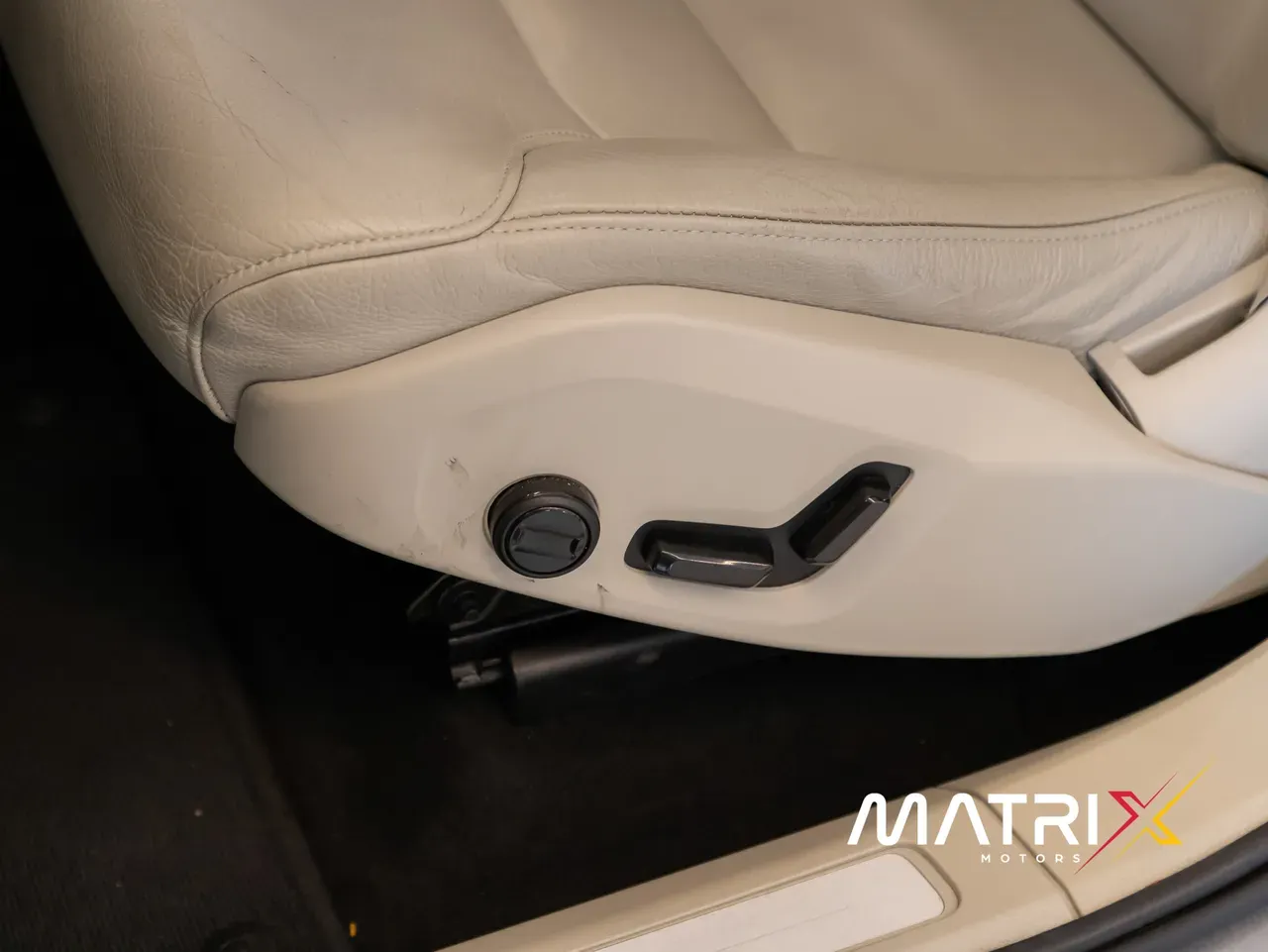 Volvo Xc60 - Imagem 15