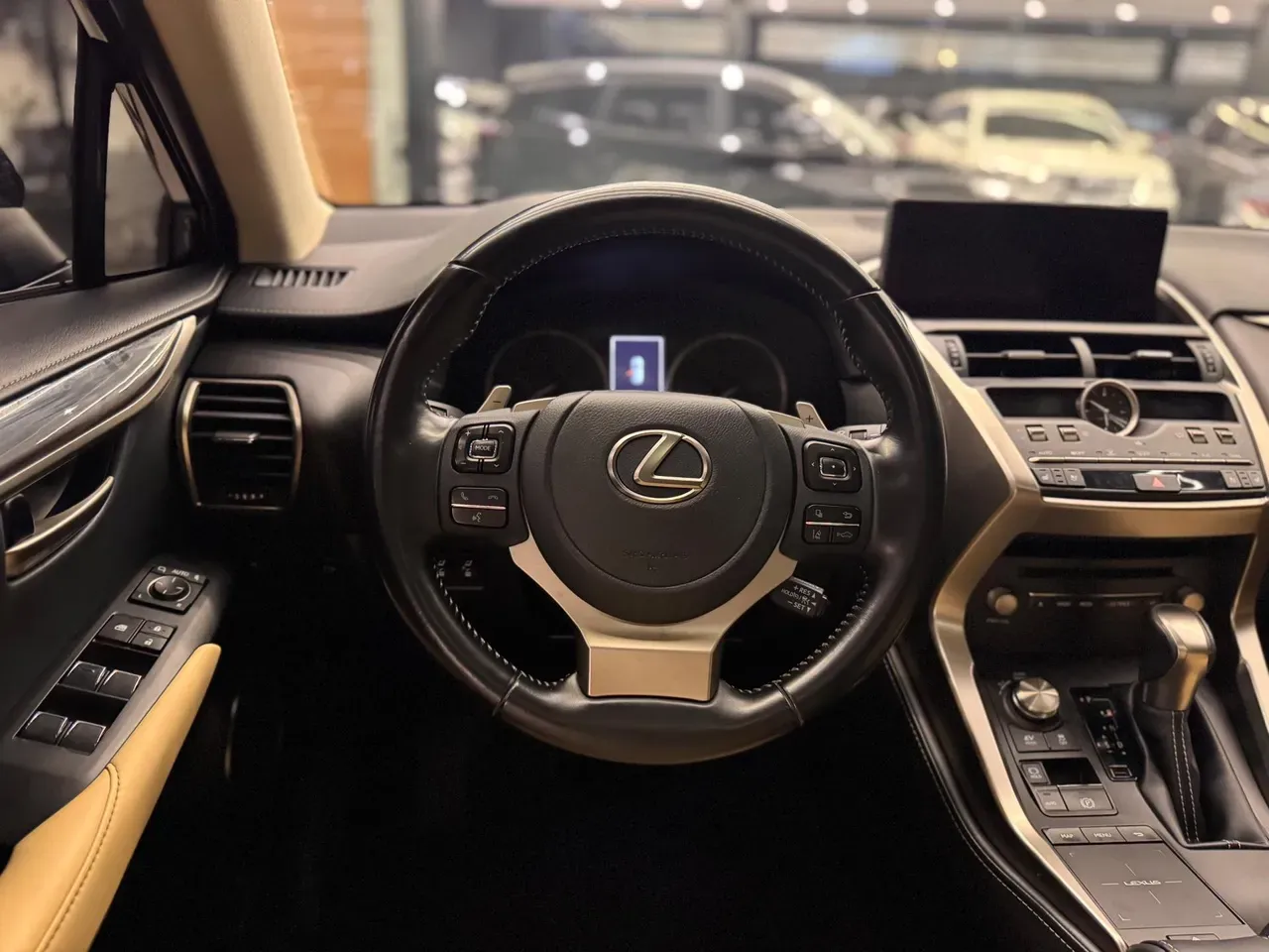 Lexus Nx 450h+ Plug-in Hybrid - Imagem 4