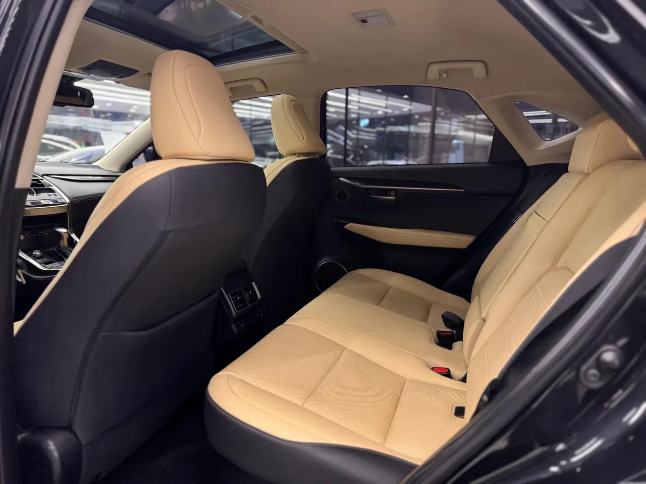 Lexus Nx 450h+ Plug-in Hybrid - Imagem 11