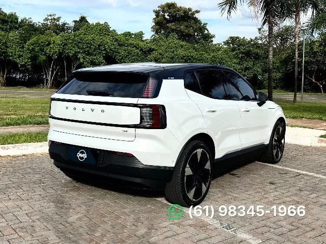 Volvo EX30 - Imagem 8