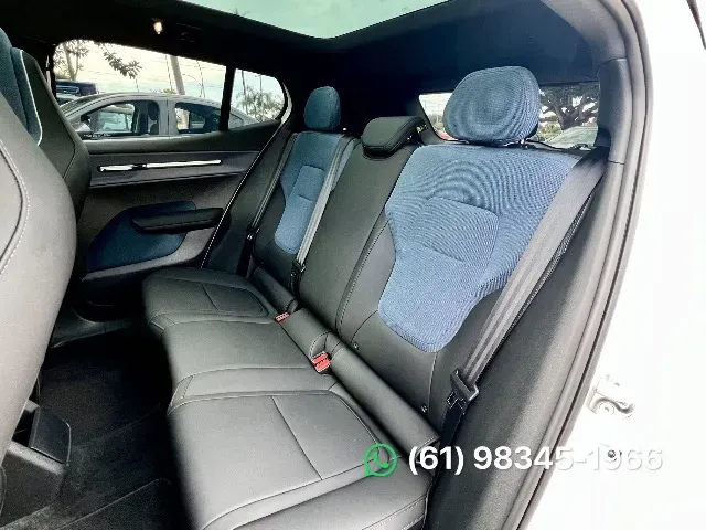 Volvo EX30 - Imagem 18