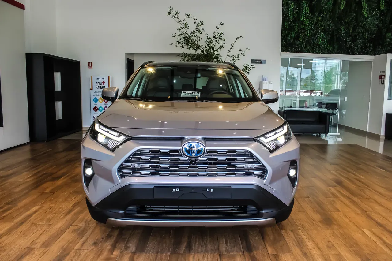 Toyota Rav4 EV - Imagem 2