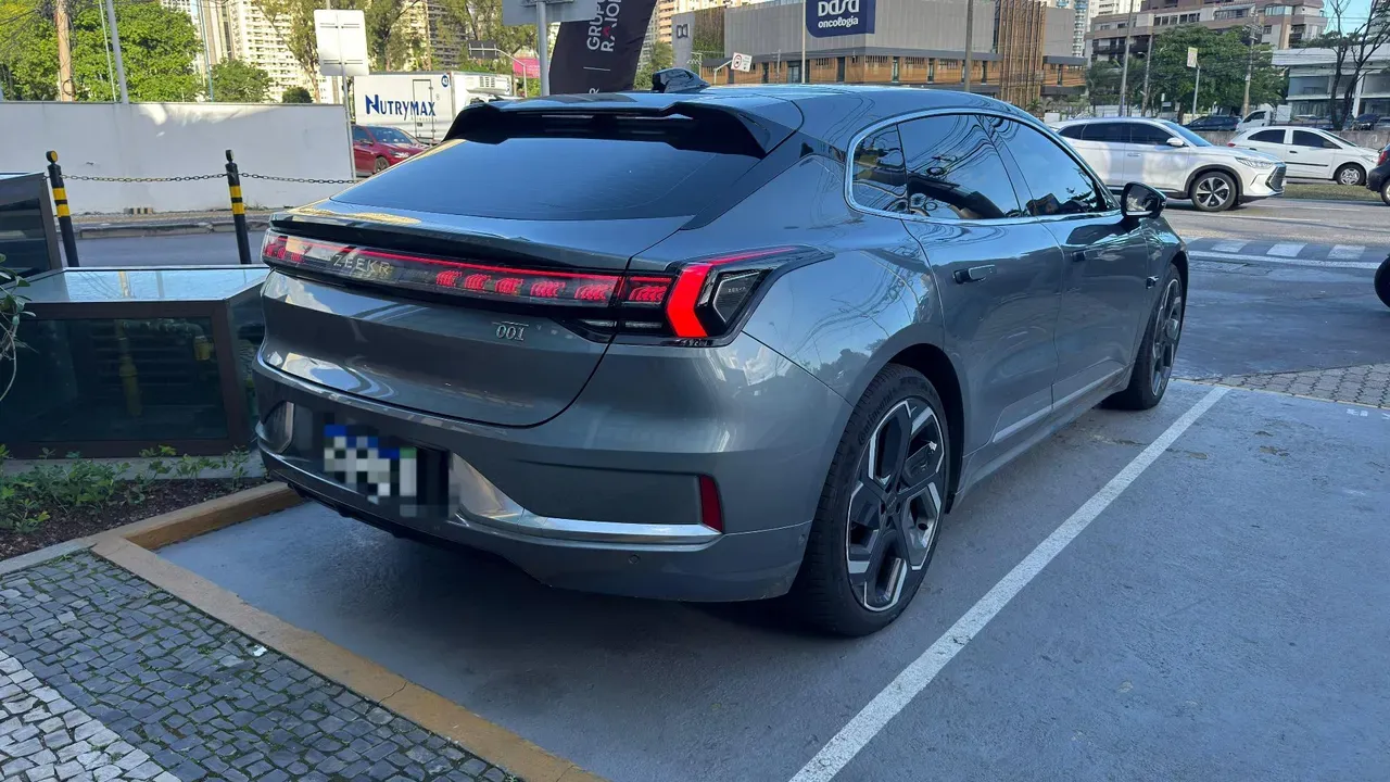 Zeekr 001 - Imagem 4