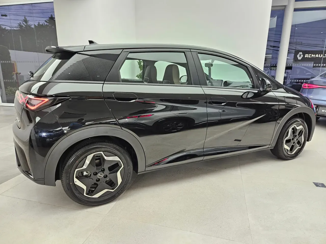 BYD Dolphin - Imagem 2