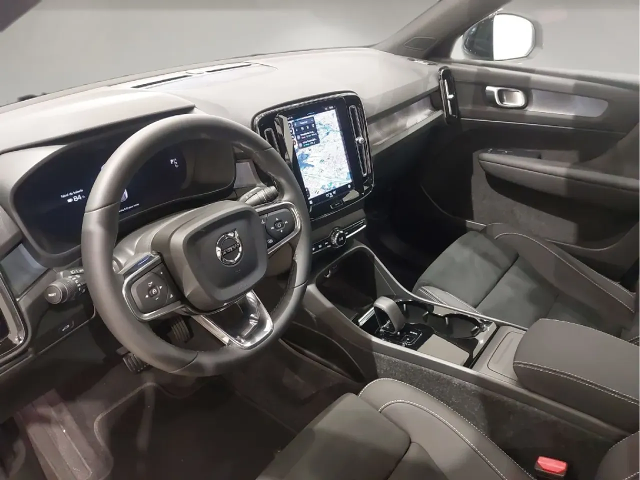 Volvo C40 Recharge - Imagem 5