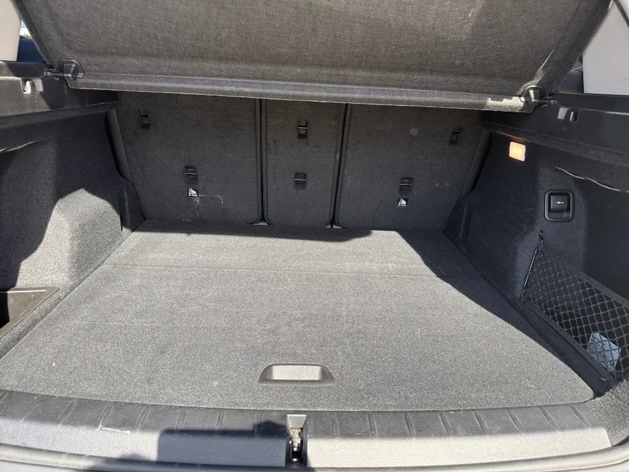 Volvo C40 Recharge - Imagem 12