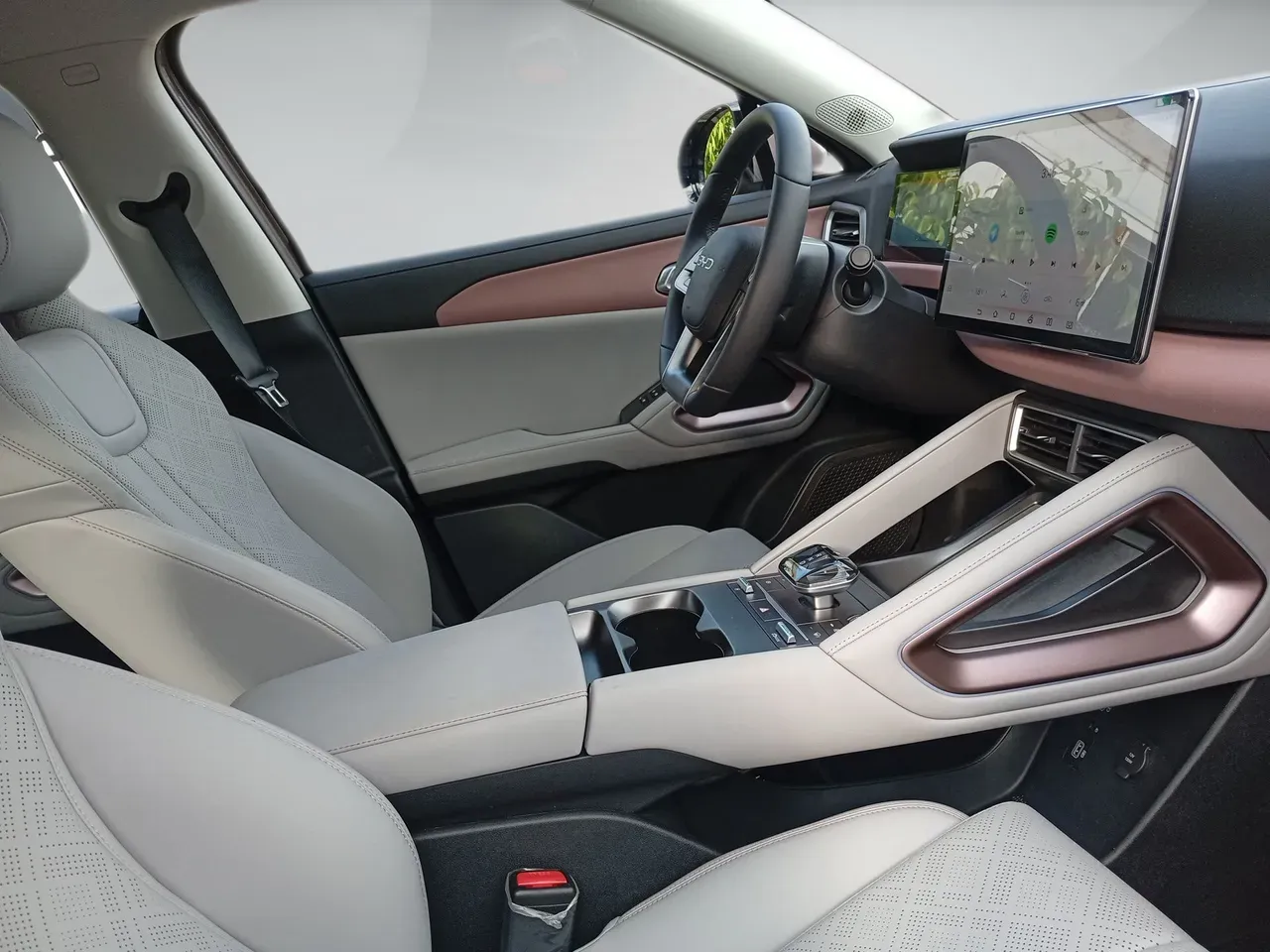 BYD Yuan Pro - Imagem 15