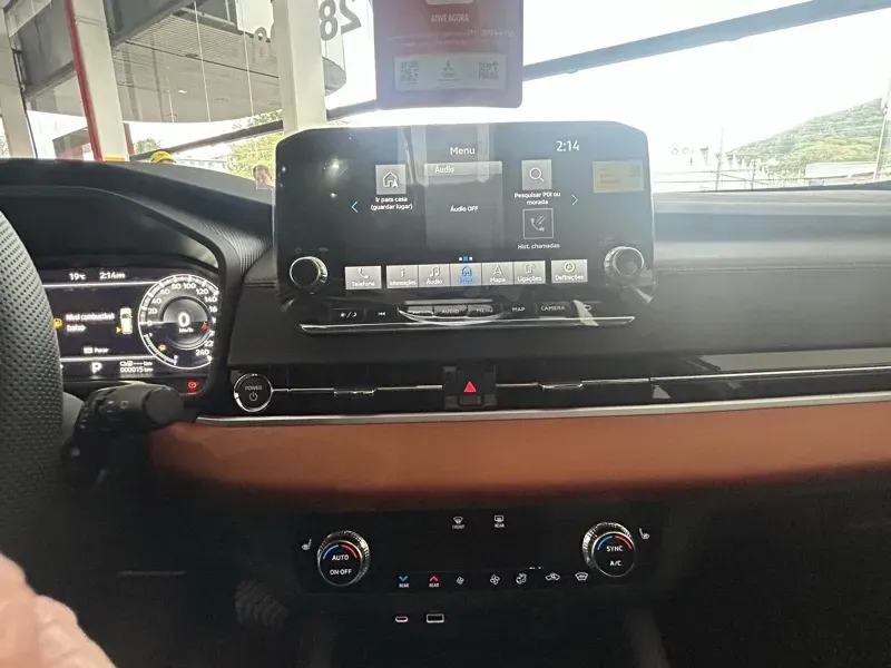 Mitsubishi Outlander Plug-in Hybrid - Imagem 16