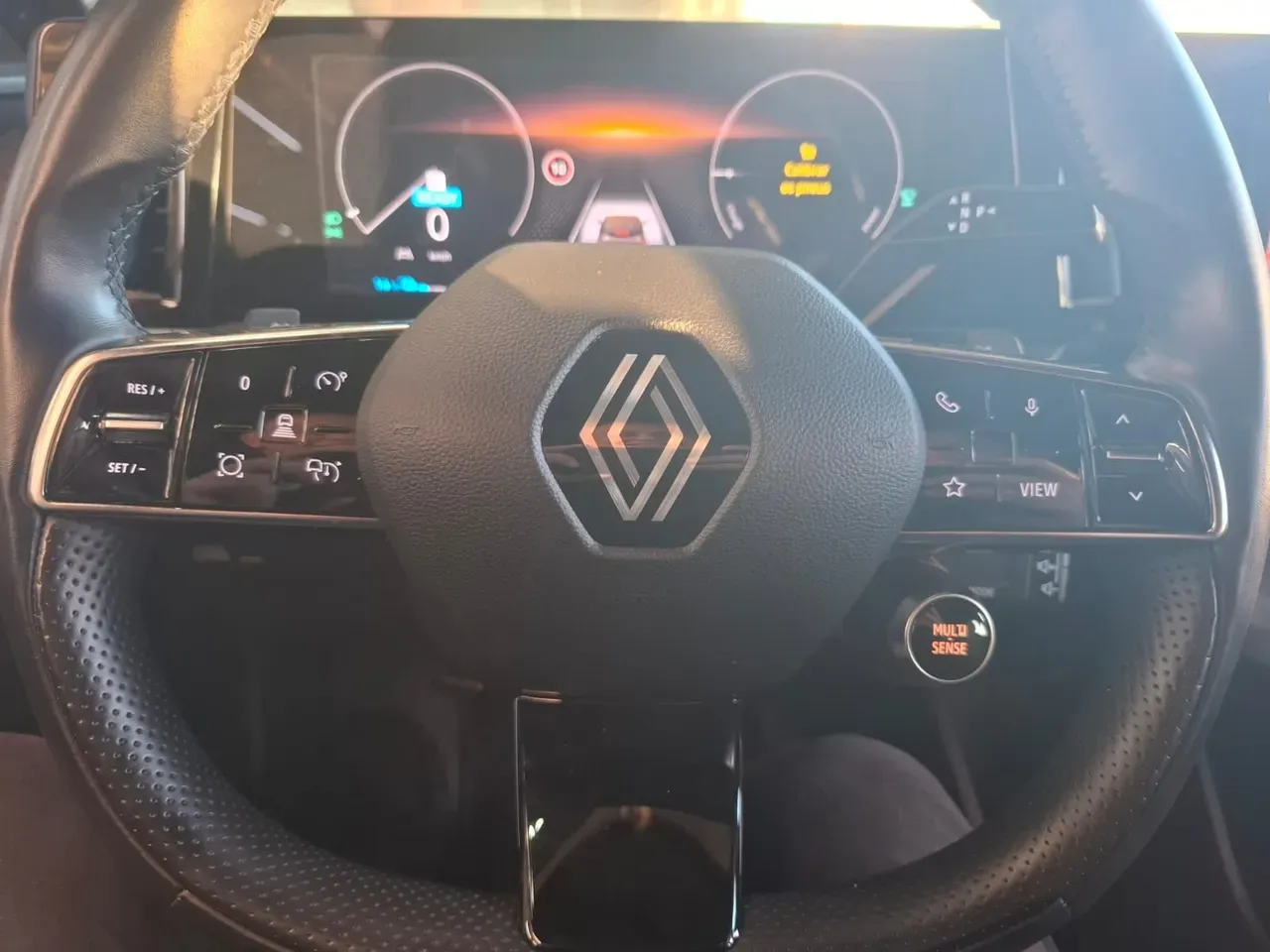 Renault Megane E-tech Electric - Imagem 11